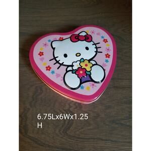 Sanrio Hello Kitty Pink Heart Tin Container Trinket Jewelry Box Vintage 2001